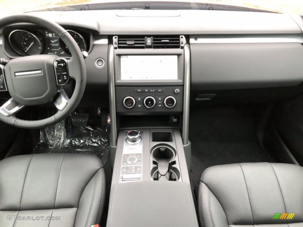 2020 Land Rover Discovery Landmark Edition Dashboard Photos