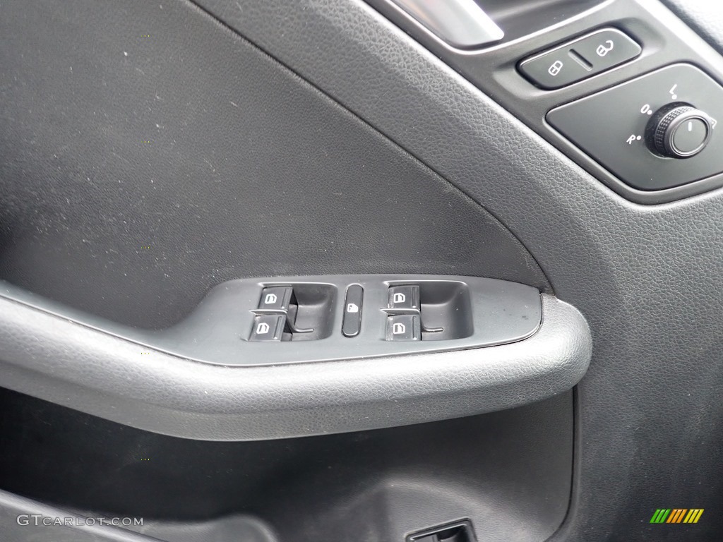 2015 Volkswagen Jetta S Sedan Titan Black Door Panel Photo #139934089