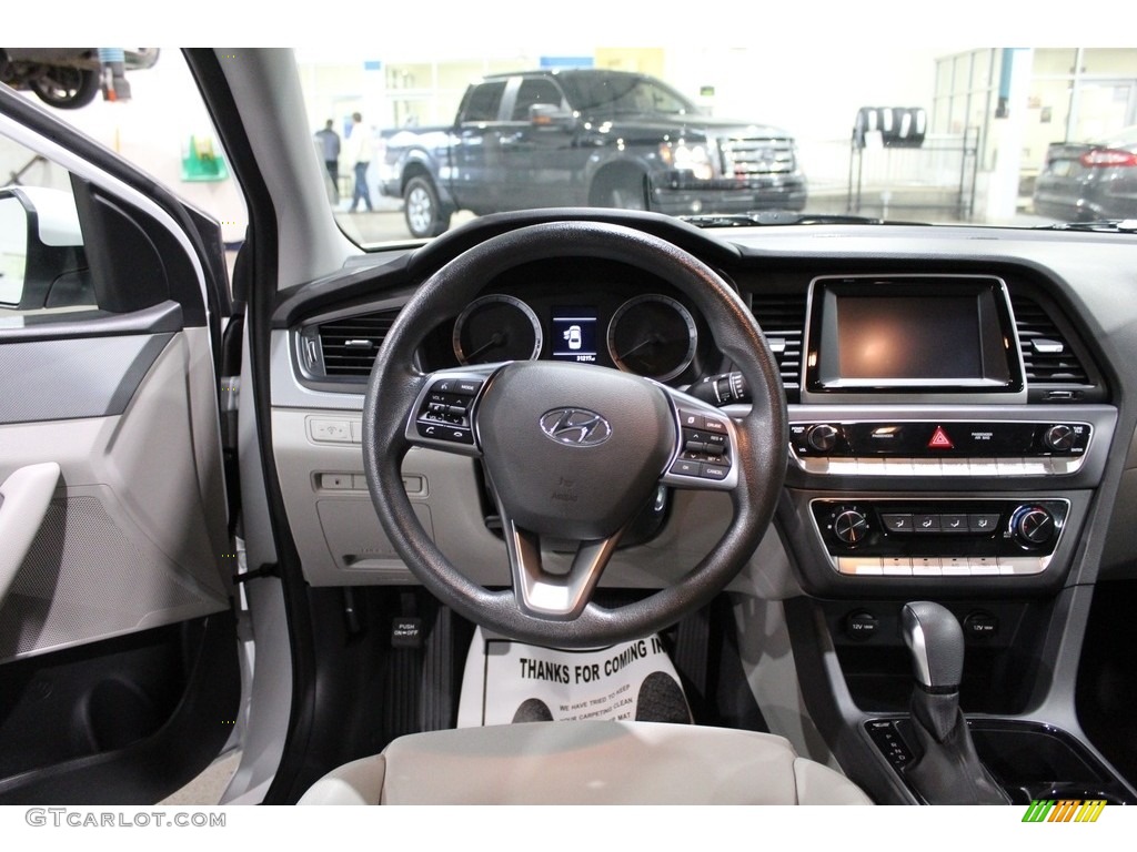 2018 Hyundai Sonata Eco Gray Dashboard Photo #139935191