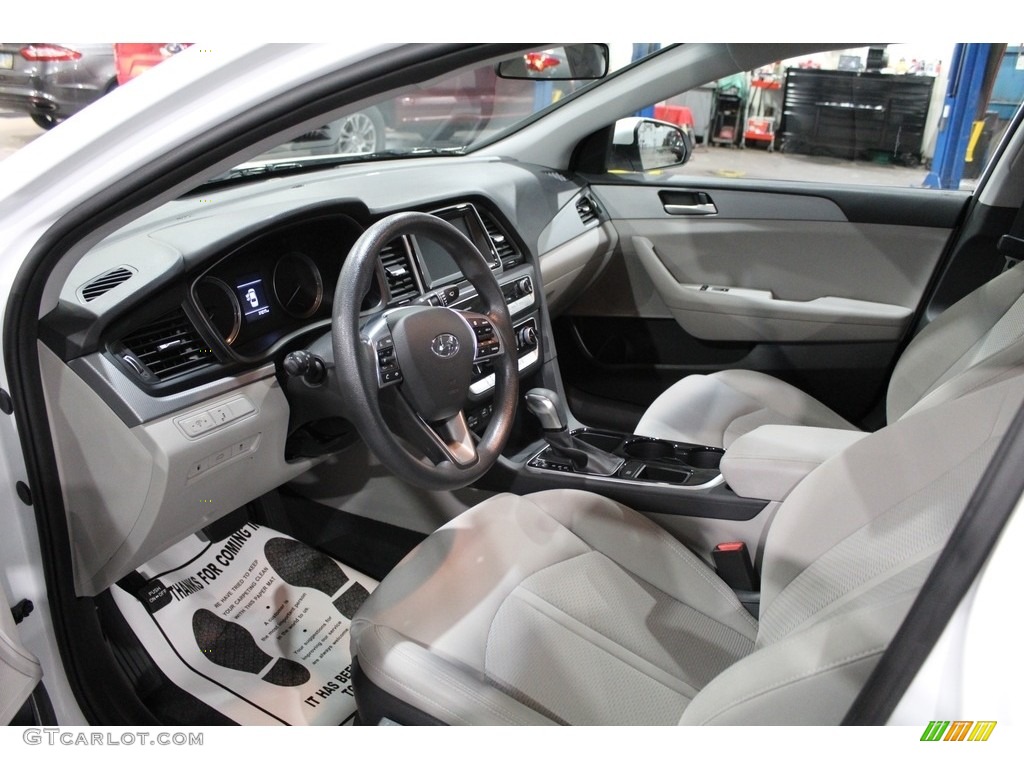 Gray Interior 2018 Hyundai Sonata Eco Photo #139935209