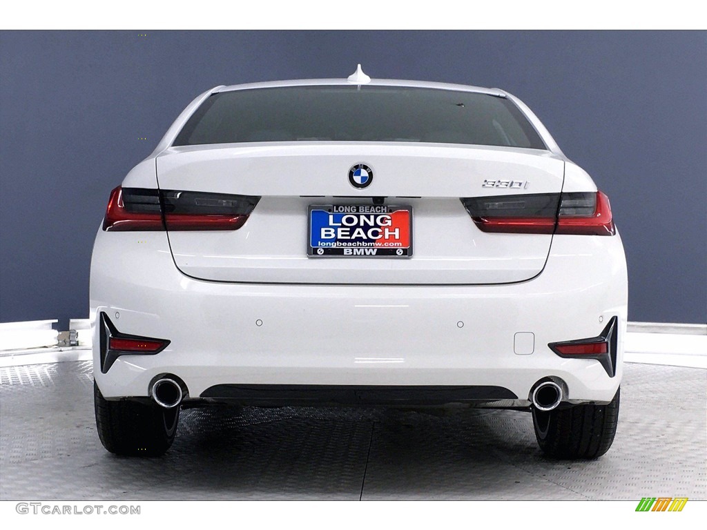 2021 3 Series 330i Sedan - Alpine White / Black photo #4