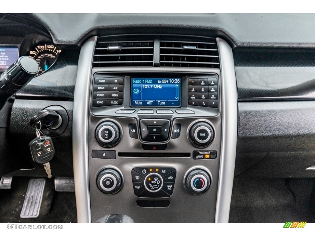 2012 Edge SE - Black / Charcoal Black photo #32