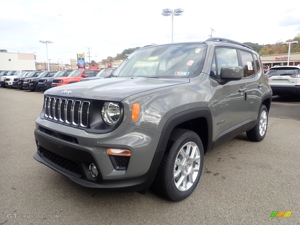 2020 Renegade Latitude 4x4 - Sting-Gray / Black photo #1