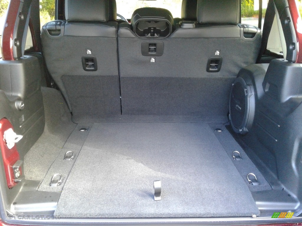 2021 Jeep Wrangler Unlimited Rubicon 4x4 Trunk Photo #139941468
