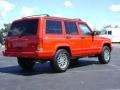 Flame Red - Cherokee 4x4 Photo No. 7