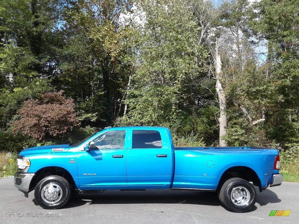 2020 3500 Tradesman Crew Cab 4x4 - Hydro Blue Pearl / Black photo #1