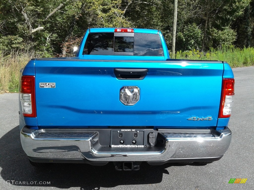 2020 3500 Tradesman Crew Cab 4x4 - Hydro Blue Pearl / Black photo #7