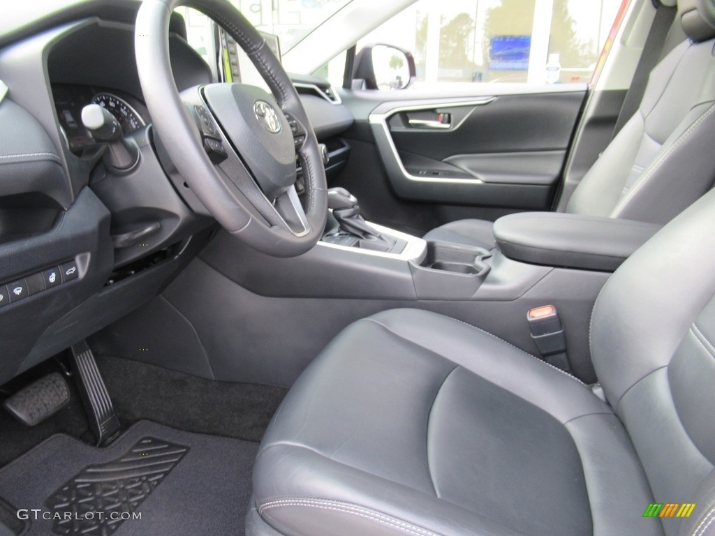 2019 RAV4 XLE - Ruby Flare Pearl / Black photo #10