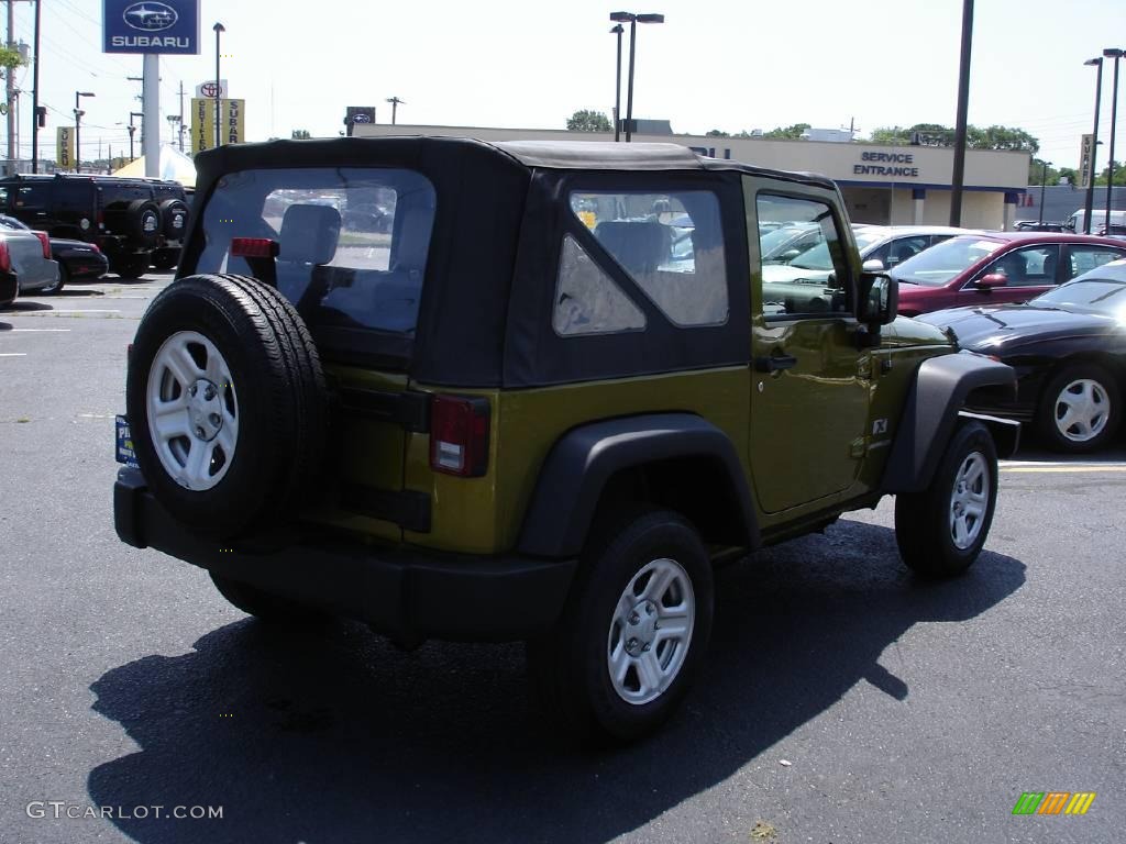 2007 Wrangler X 4x4 - Rescue Green Metallic / Dark Slate Gray/Medium Slate Gray photo #3