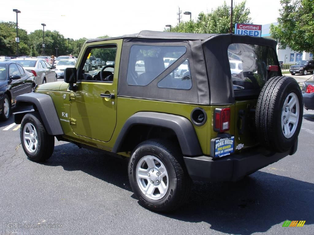 2007 Wrangler X 4x4 - Rescue Green Metallic / Dark Slate Gray/Medium Slate Gray photo #4