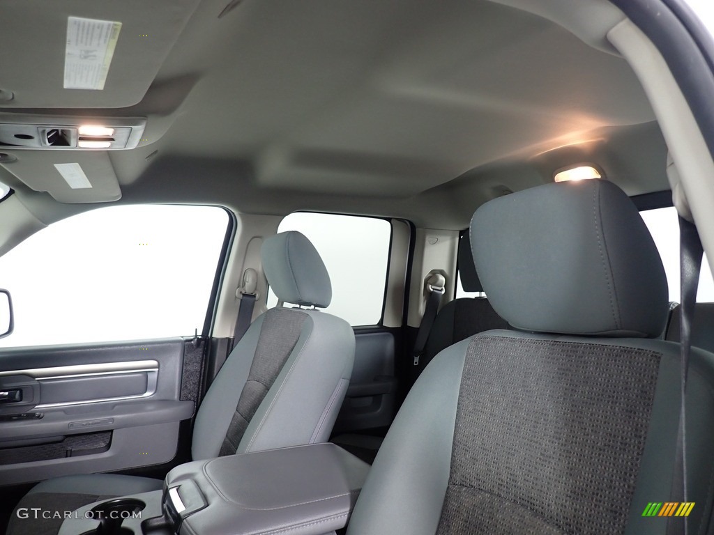 2018 1500 Big Horn Quad Cab 4x4 - Bright White / Black/Diesel Gray photo #42