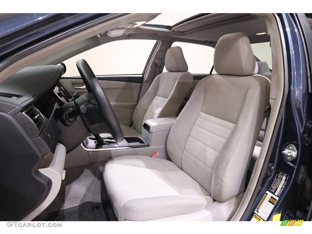 2015 Camry LE - Parisian Night Pearl / Ash photo #5