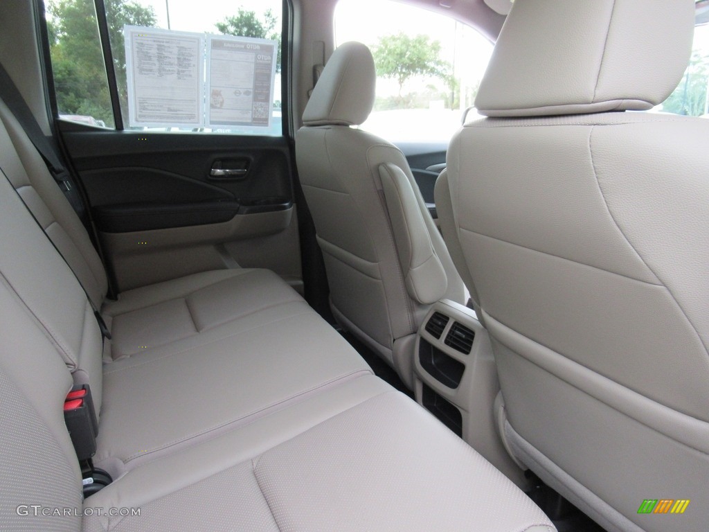 2020 Honda Ridgeline RTL Rear Seat Photo #139955638