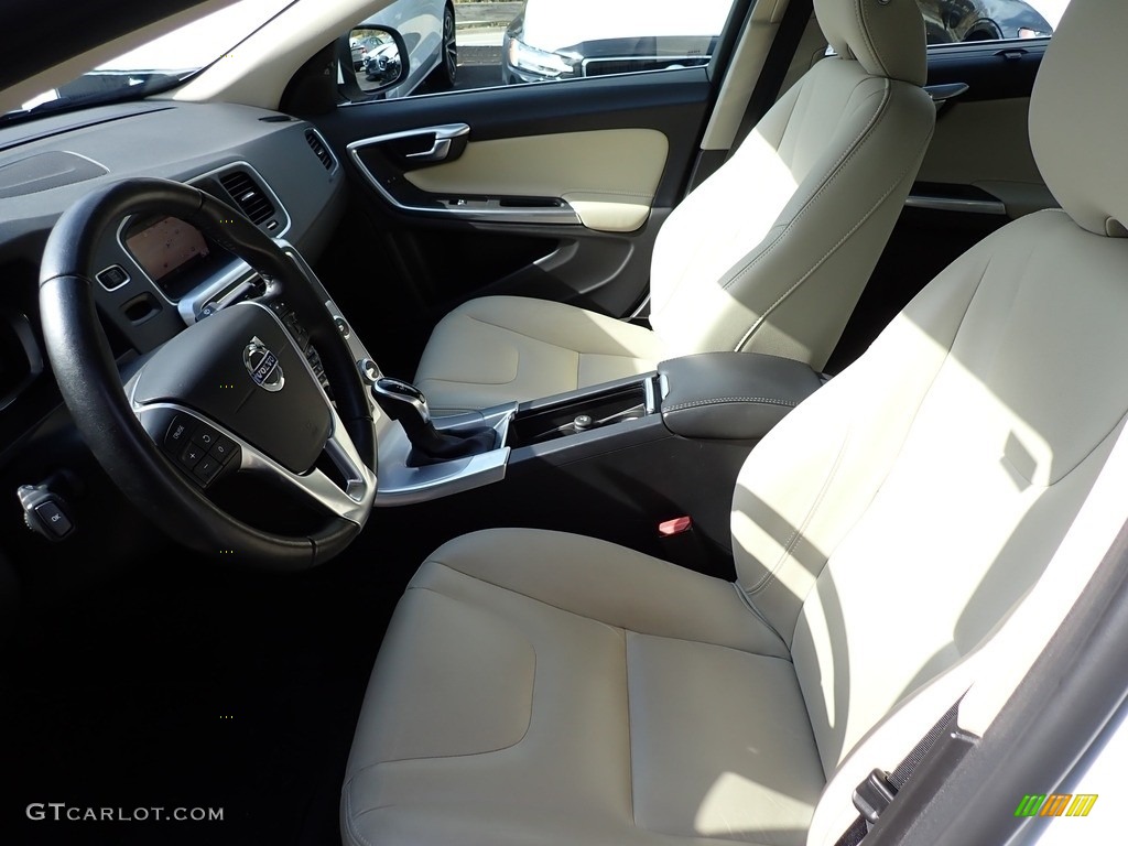 2017 S60 T5 AWD - Ice White / Soft Beige photo #11