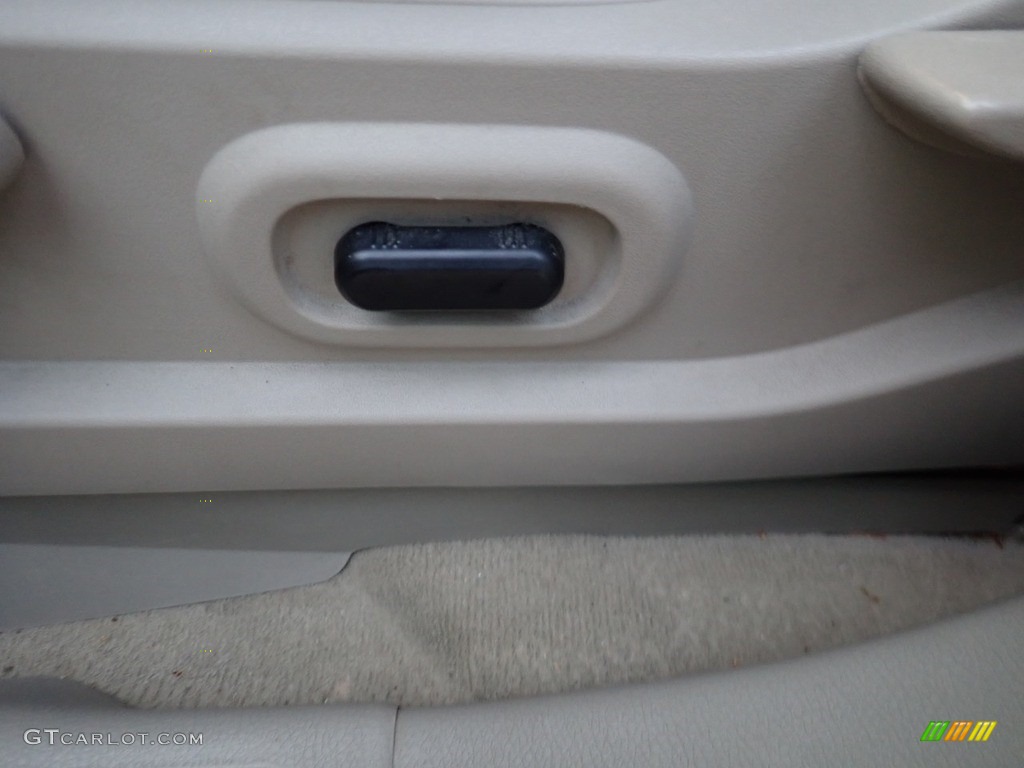 2010 Edge SEL AWD - Red Candy Metallic / Medium Light Stone photo #21