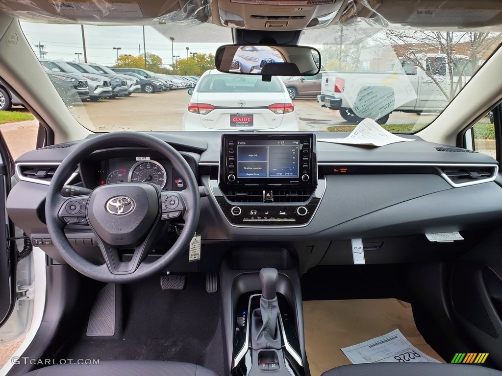 2021 Toyota Corolla LE Black Dashboard Photo #139957996