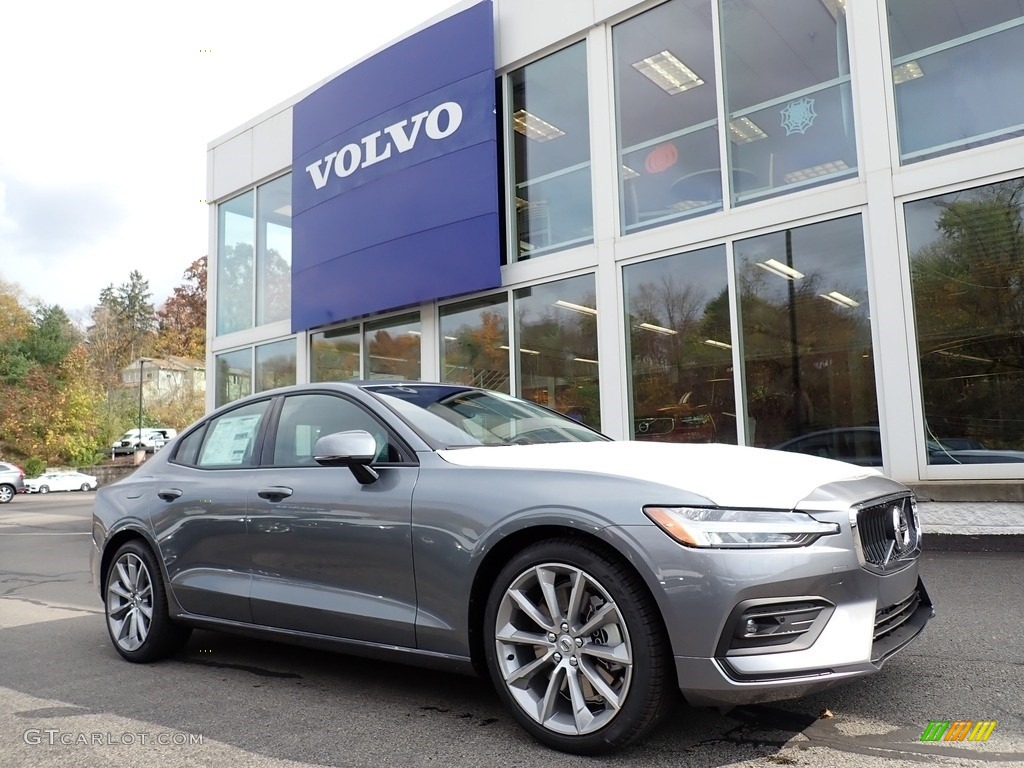 Osmium Gray Metallic 2021 Volvo S60 T6 AWD Momentum Exterior Photo #139958083