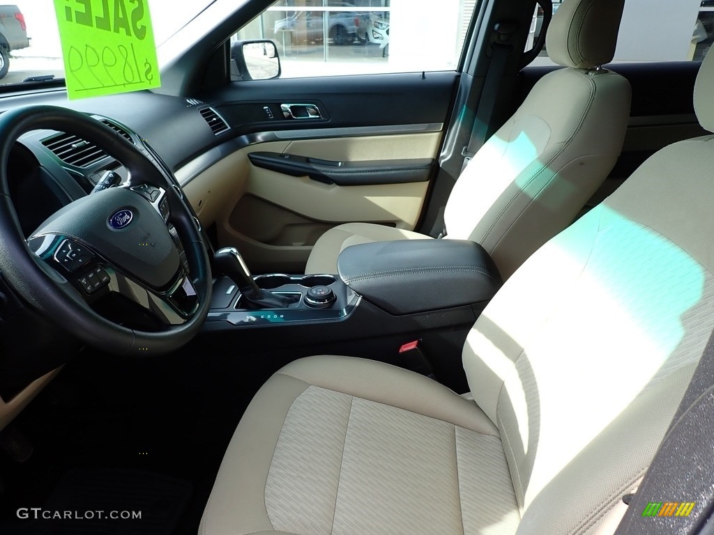 2016 Explorer 4WD - Oxford White / Medium Light Camel photo #10