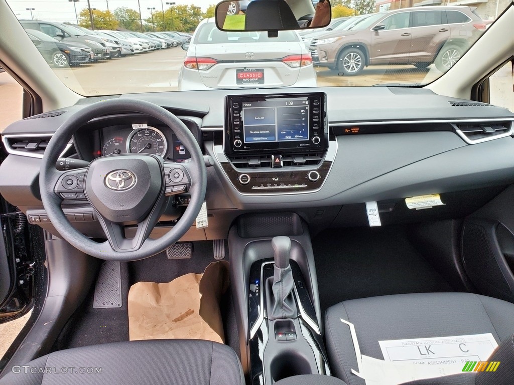 2021 Toyota Corolla LE Black Dashboard Photo #139958830