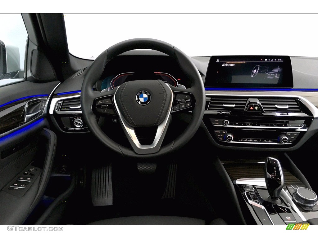 2020 5 Series 530i Sedan - Glacier Silver Metallic / Black photo #4