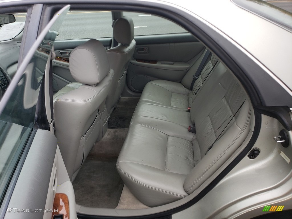 1998 ES 300 - Cashmere Beige Metallic / Beige photo #11