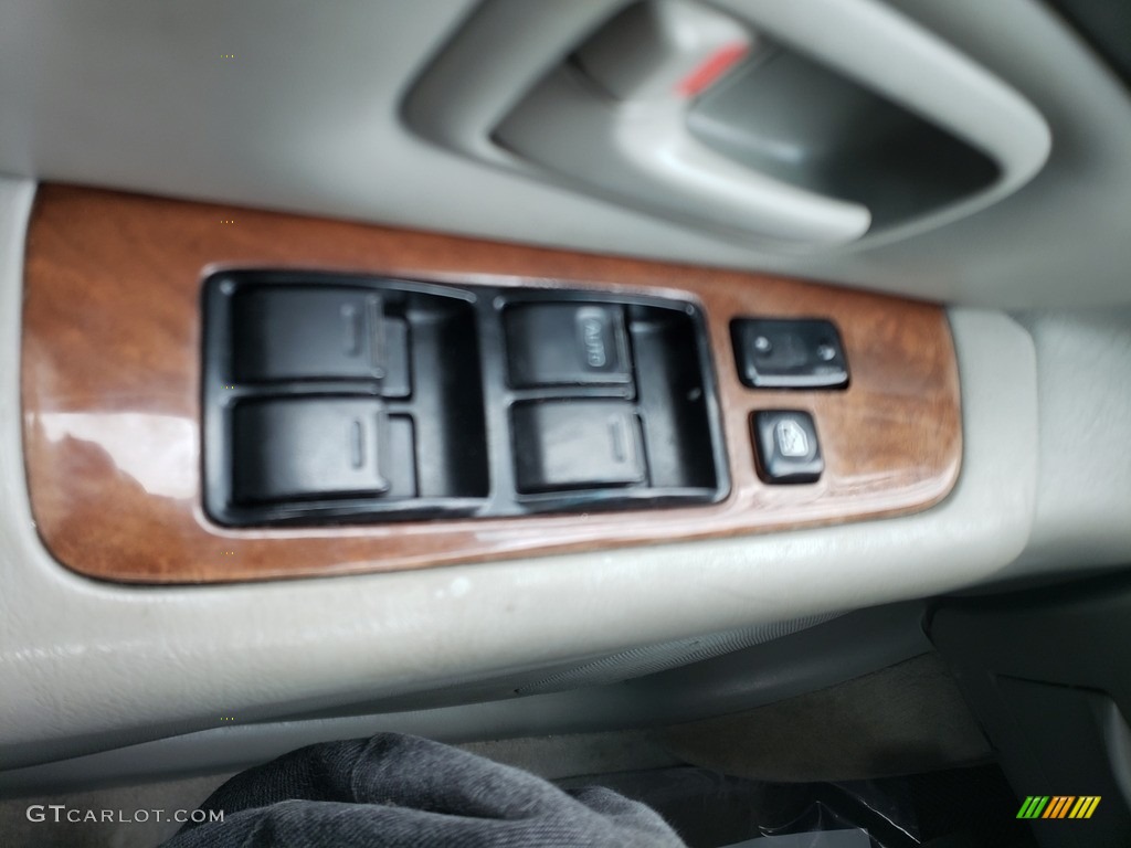 1998 ES 300 - Cashmere Beige Metallic / Beige photo #19