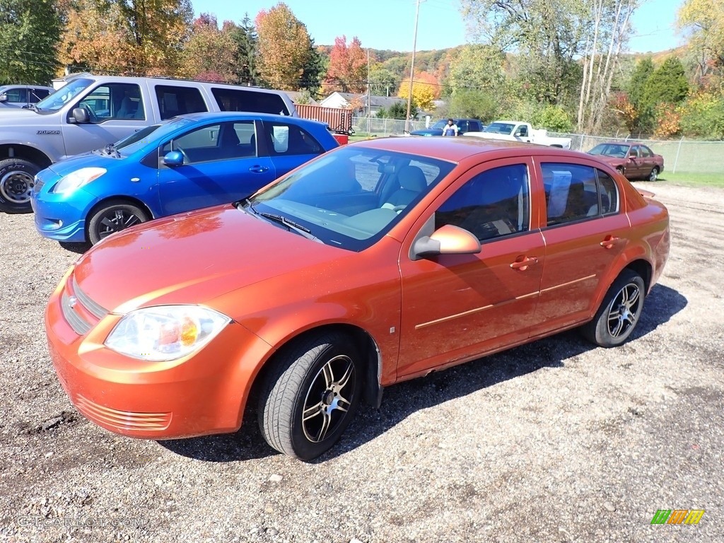 2007 Cobalt LT Sedan - Sunburst Orange Metallic / Gray photo #7