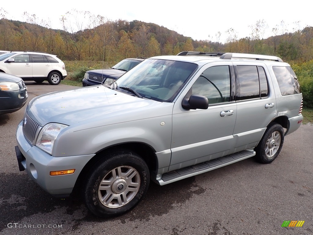 2005 Mountaineer V6 AWD - Silver Birch Metallic / Medium Dark Parchment photo #5