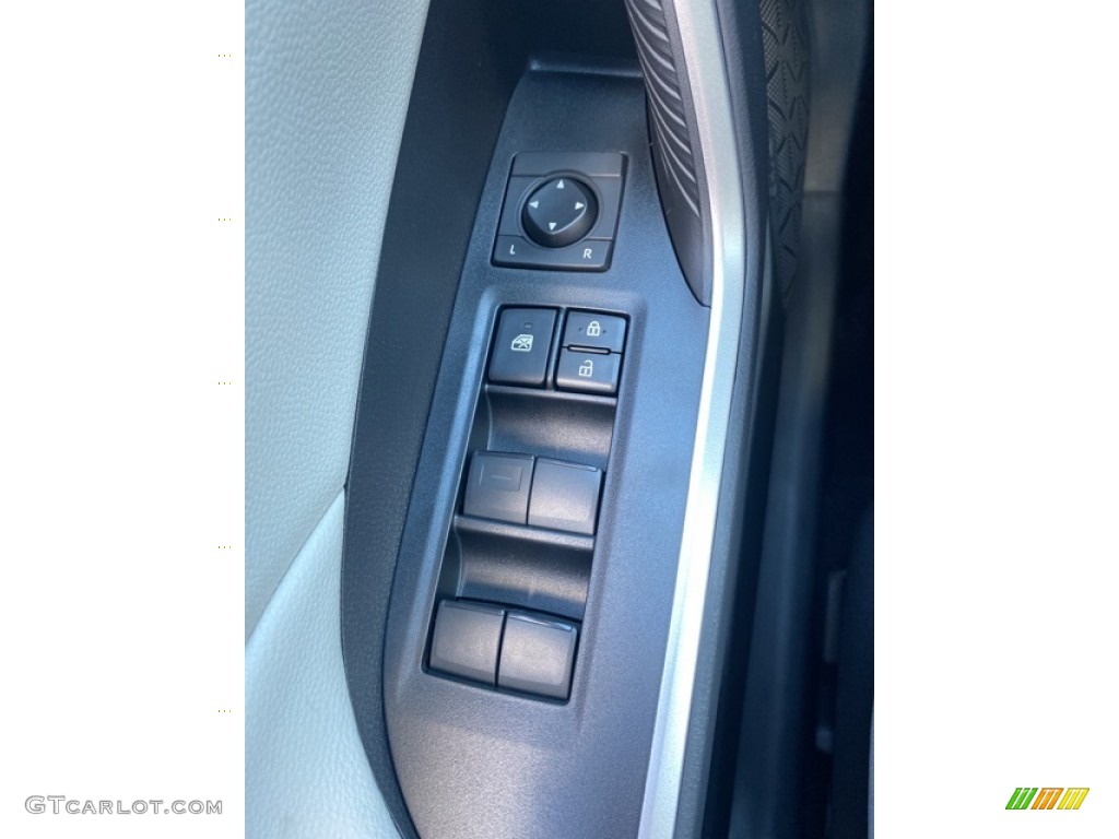 2021 Toyota RAV4 XLE AWD Hybrid Controls Photo #139965853