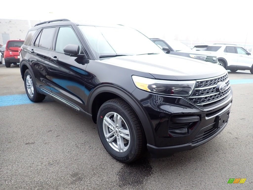 2020 Explorer XLT 4WD - Agate Black Metallic / Ebony photo #3