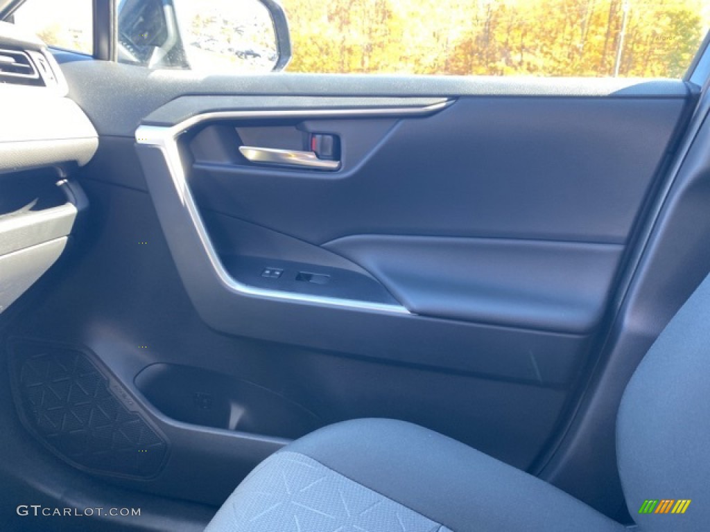 2021 RAV4 XLE AWD Hybrid - Midnight Black Metallic / Black photo #15