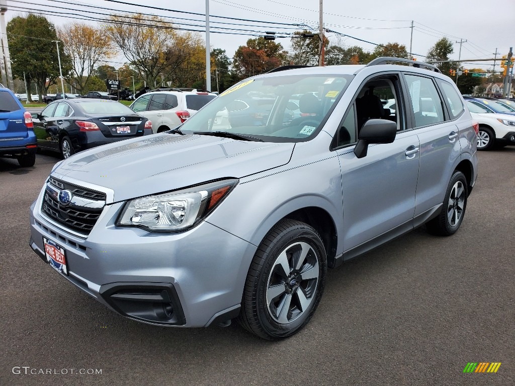 Ice Silver Metallic 2017 Subaru Forester 2.5i Exterior Photo #139967104