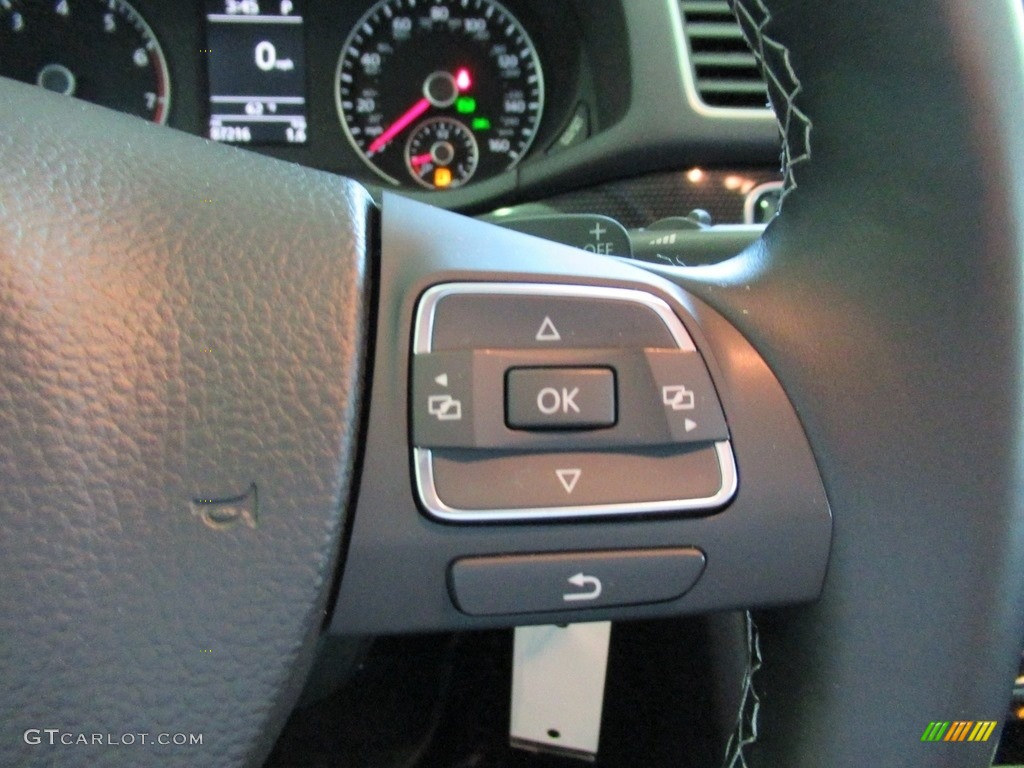2014 Volkswagen Passat 1.8T Sport Sport Black/Gray Steering Wheel Photo #139967977