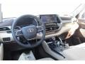 2021 Opulent Amber Toyota Highlander Hybrid Platinum  photo #21