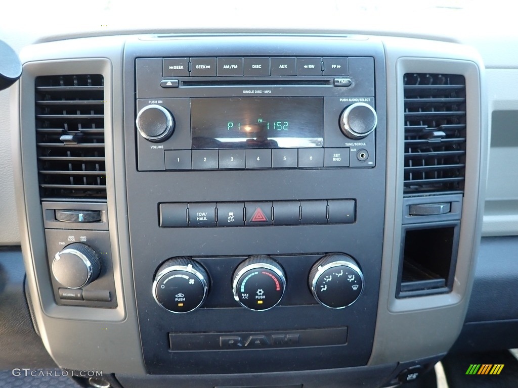 2011 Dodge Ram 1500 SLT Regular Cab 4x4 Controls Photos
