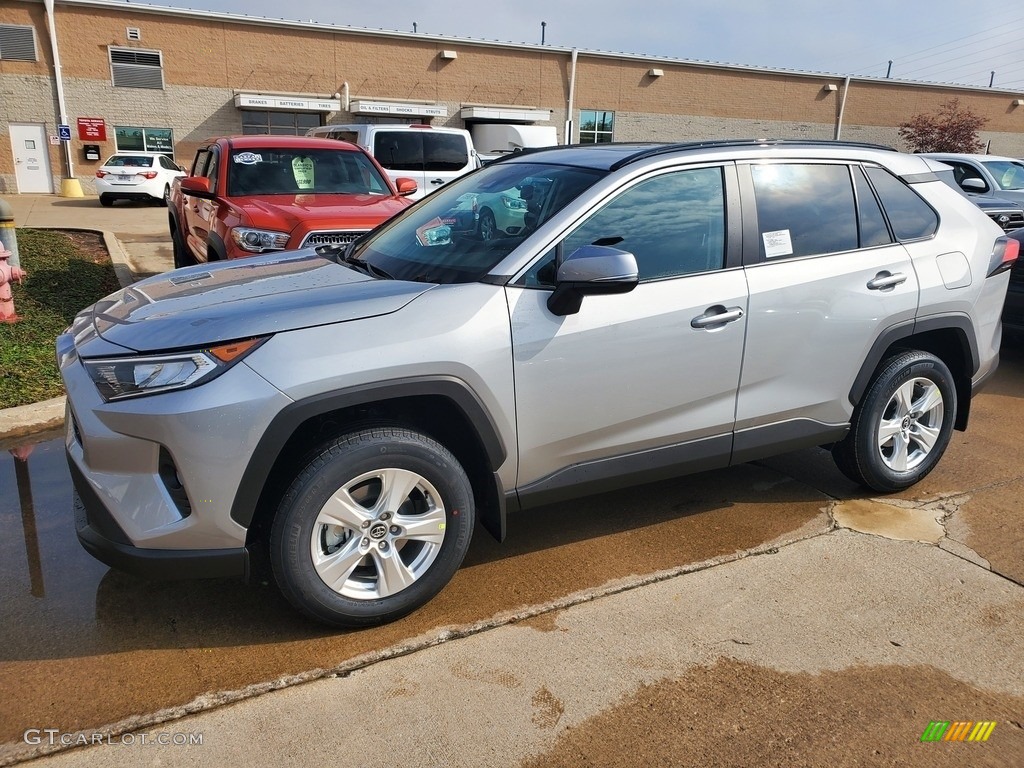 Silver Sky Metallic 2021 Toyota RAV4 XLE AWD Exterior Photo #139969933