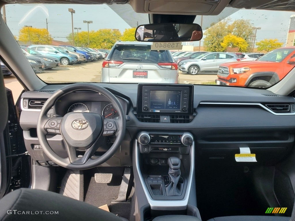2021 RAV4 LE - Midnight Black Metallic / Black photo #4