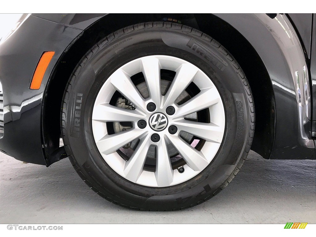 2017 Volkswagen Beetle 1.8T S Convertible Wheel Photos
