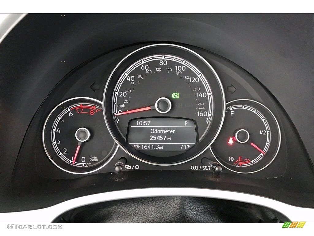 2017 Volkswagen Beetle 1.8T S Convertible Gauges Photo #139970797