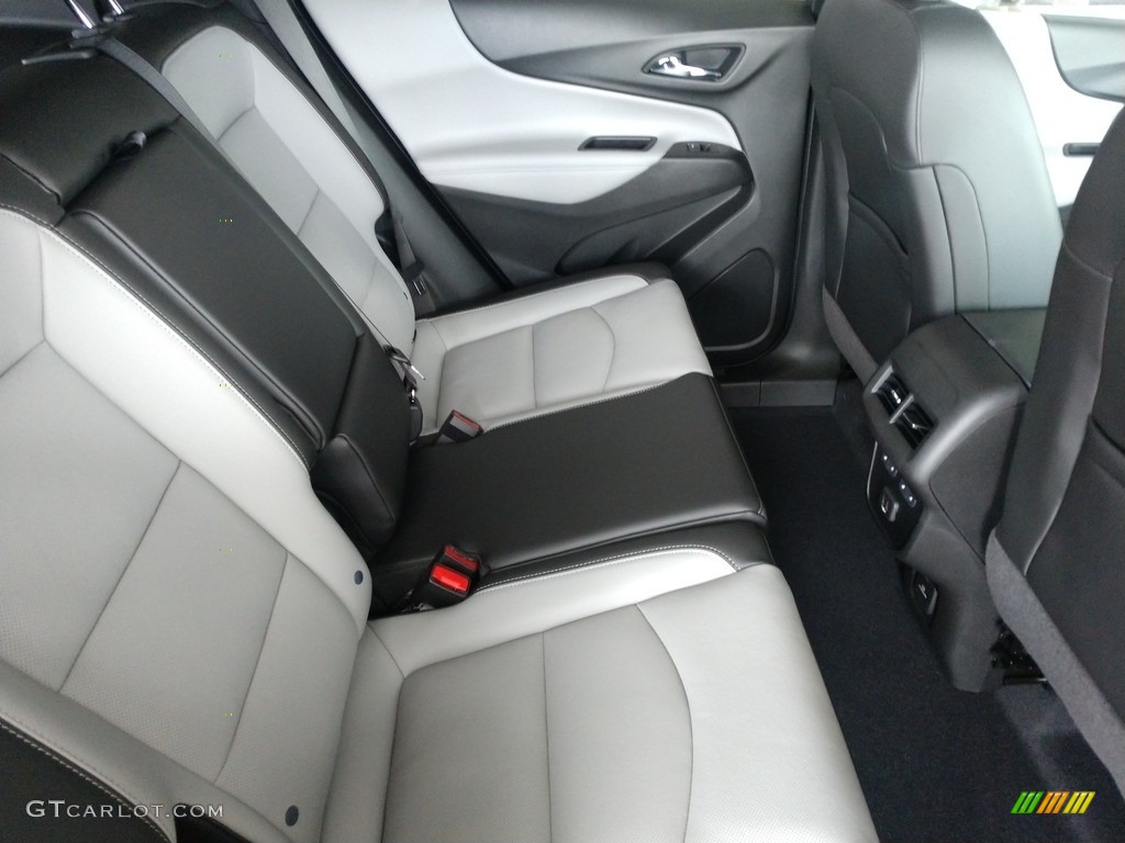 2021 Chevrolet Equinox Premier Rear Seat Photos