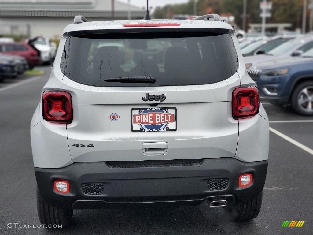 2020 Renegade Limited 4x4 - Glacier Metallic / Black photo #6