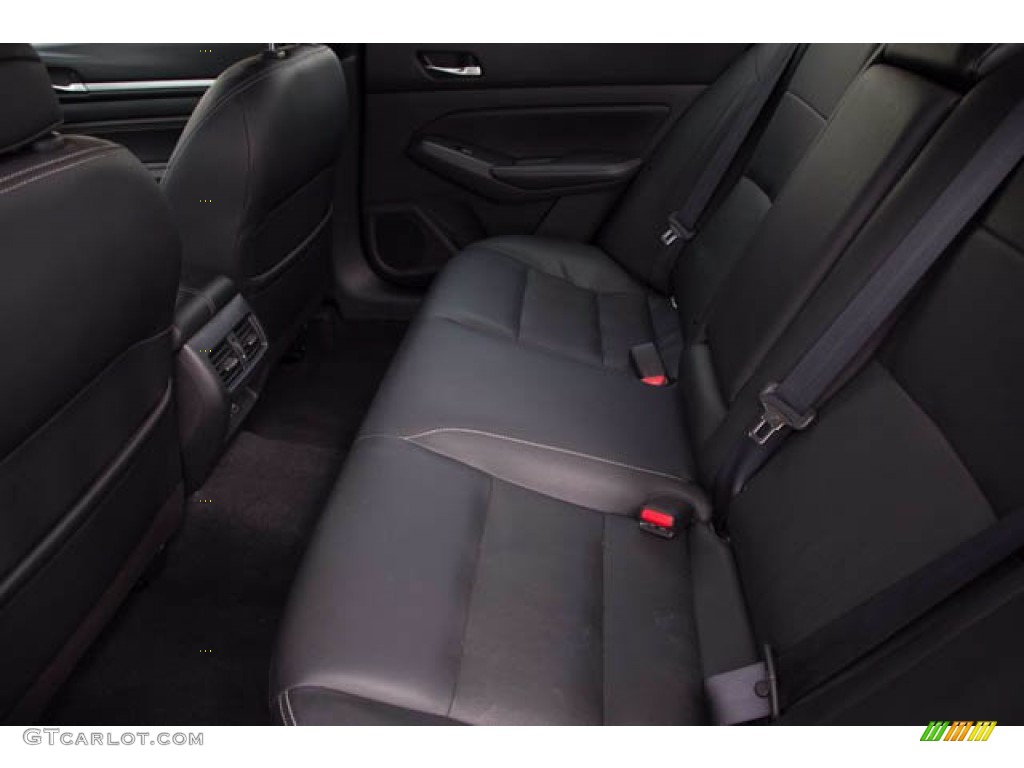 2019 Nissan Altima SL Rear Seat Photo #139971070