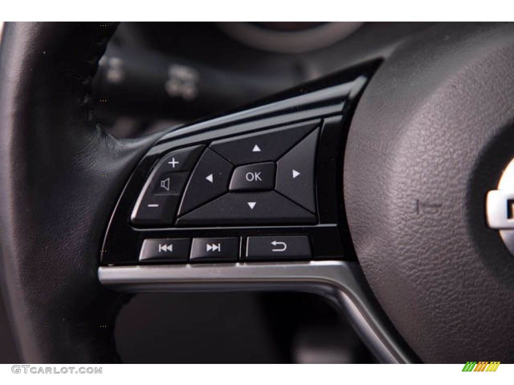 2019 Nissan Altima SL Charcoal Steering Wheel Photo #139971316
