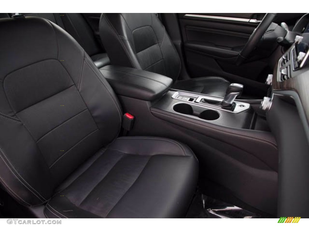 Charcoal Interior 2019 Nissan Altima SL Photo #139971529