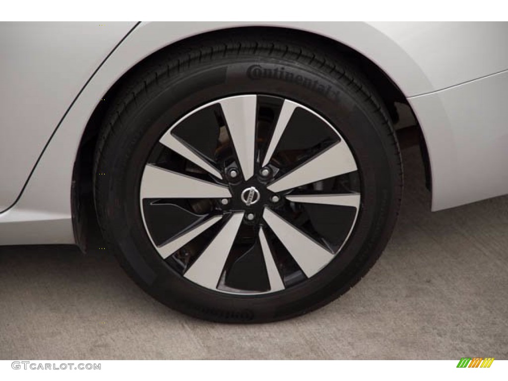 2019 Nissan Altima SL Wheel Photo #139971820