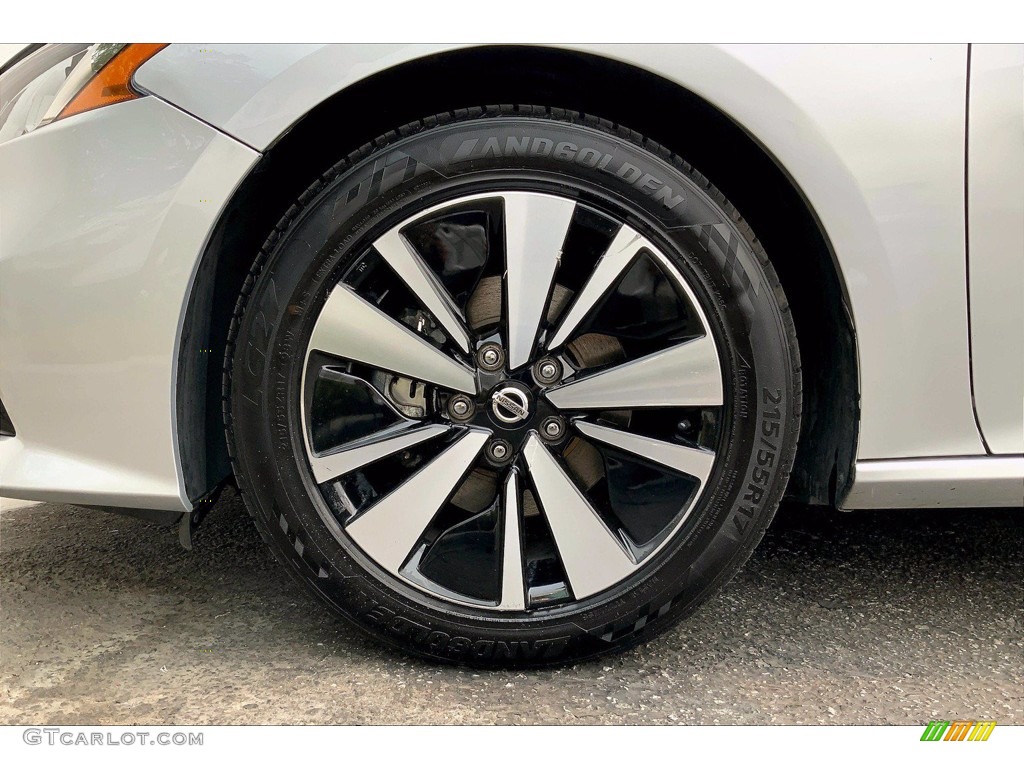 2019 Nissan Altima SL Wheel Photo #139972129