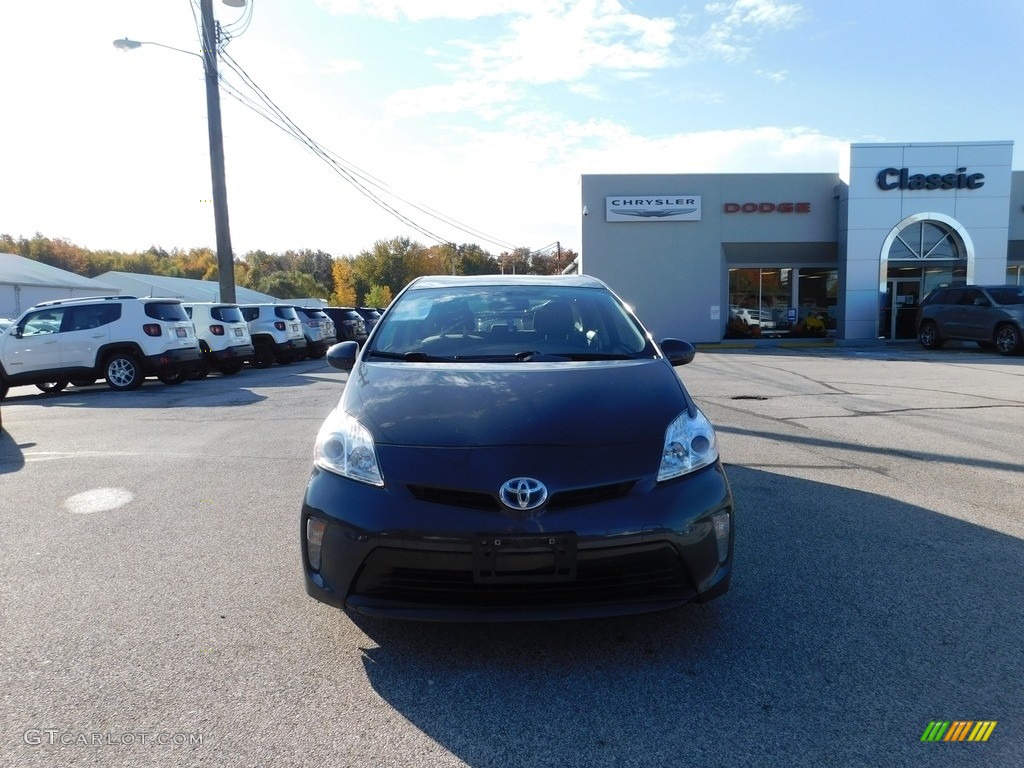 2014 Prius Two Hybrid - Winter Gray Metallic / Dark Gray photo #3