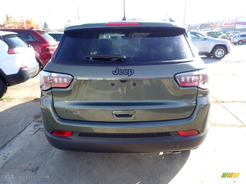 2021 Compass 80th Special Edition 4x4 - Olive Green Pearl / Black photo #3