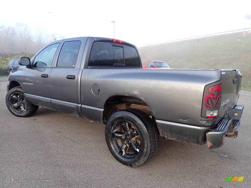 2004 Ram 1500 Laramie Quad Cab 4x4 - Graphite Metallic / Dark Slate Gray photo #7