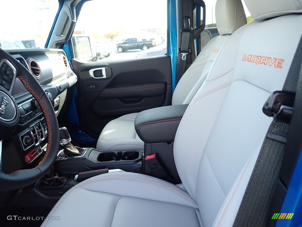 2020 Gladiator Mojave 4x4 - Hydro Blue Pearl / Black/Steel Gray photo #12